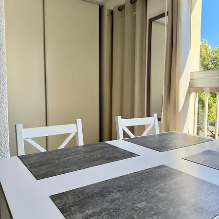 Le Petit Port - 2pers - Histoire De Clés Agde